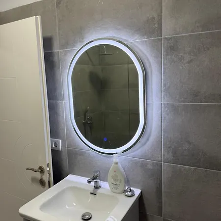 Miri Family Apartment, 5min From Airport Vorë