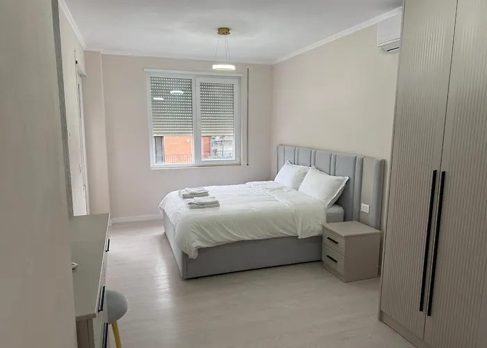 Apartament Miri Family Apartment, 5min From Airport *