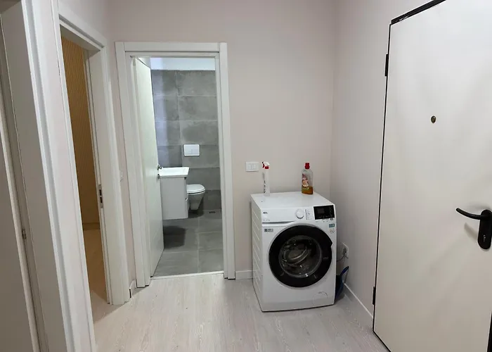 Miri Family Apartment, 5min From Airport アパート *