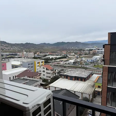 Miri Family Apartment, 5min From Airport Vorë