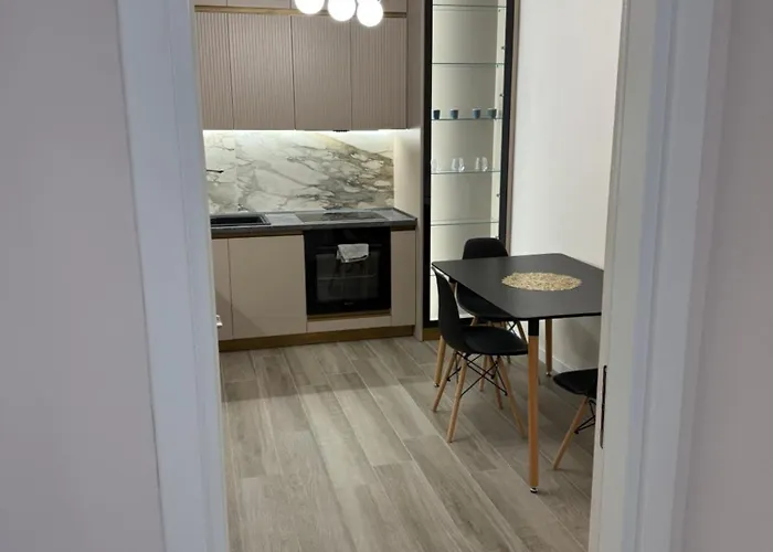 Miri Family Apartment, 5min From Airport Vorë